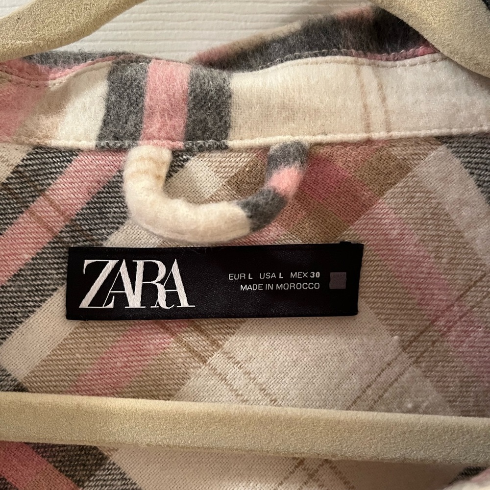 Zara flannel - Picture 2 of 3